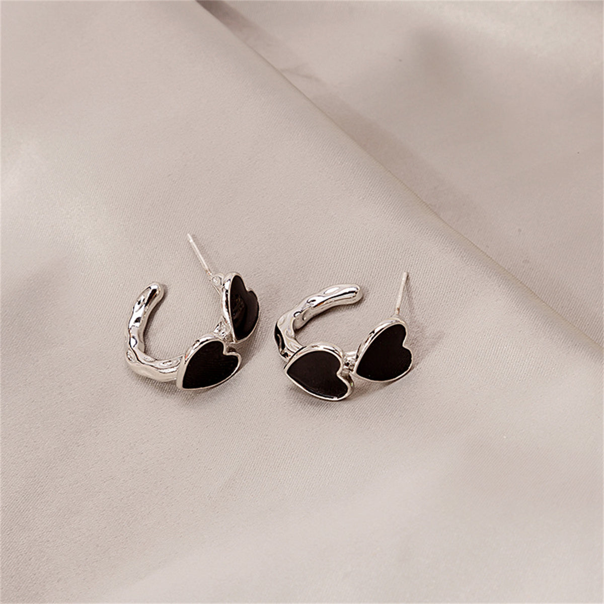 Black Enamel and Silver-Plated Heart Huggie Earrings, silver huggie earrings, elegant gift for her, lifestyle look