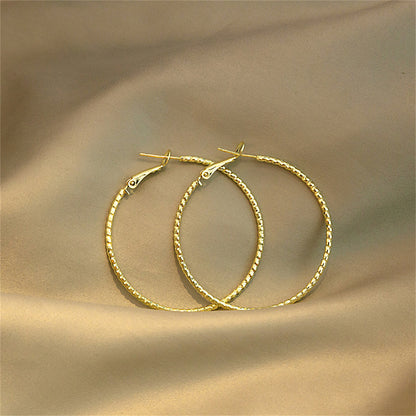 18K Gold-Plated Twine Hoop Earrings, dainty minimalist design, detail close-up