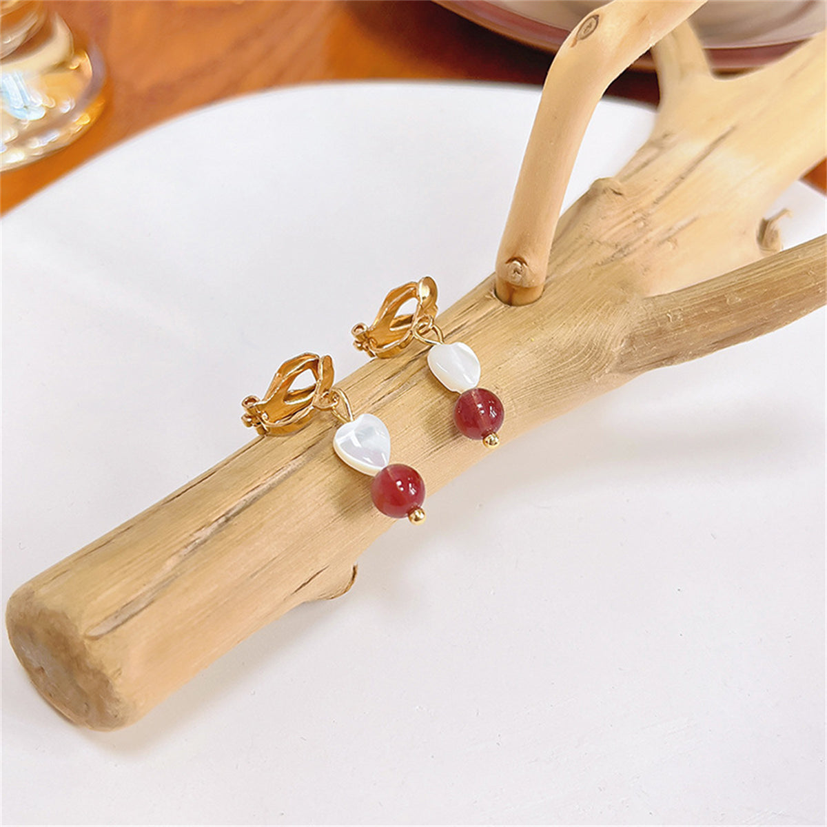 Quartz and 18K Gold-Plated Heart Drop Earrings, gold drop earrings for women, vintage-inspired design, front view