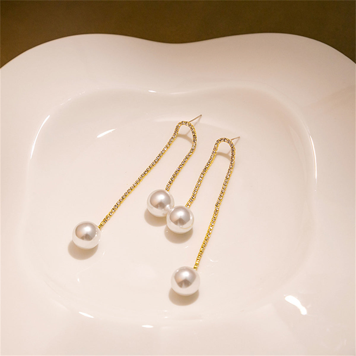 Pearl and Cubic Zirconia 18K Gold-Plated Double-Chain Drop Earrings, gold drop earrings for women, detail close-up