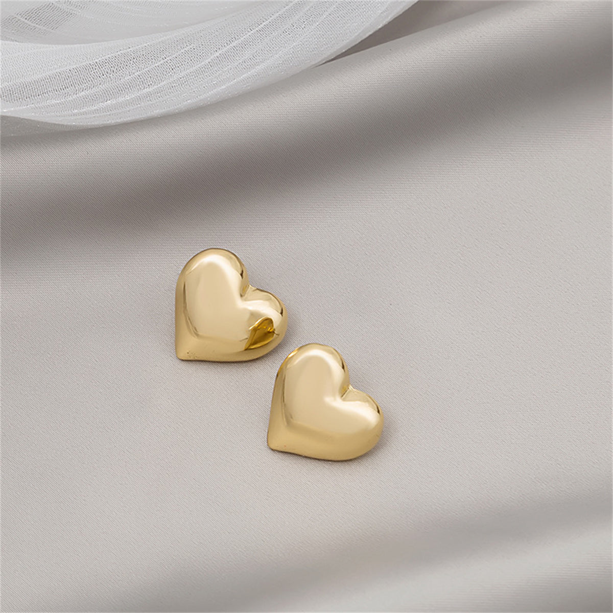 18K Gold-Plated Heart Stud Earrings, gold stud earrings for women, dainty minimalist design, lifestyle look