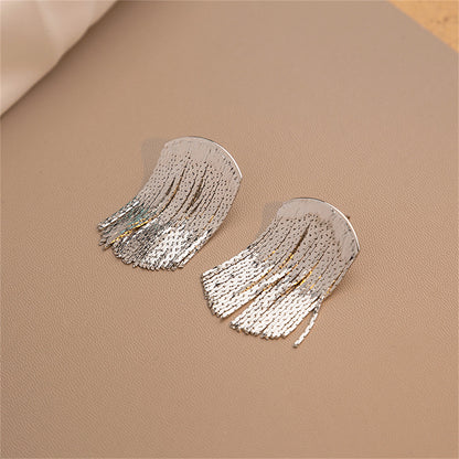Silver-Plated Tassel Drop Earrings, silver drop earrings for women, elegant gift for her, detail close-up