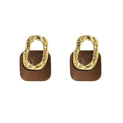 Brown Polystyrene and 18K Gold-Plated Handbag Drop Earrings, gold drop earrings for women, botanical inspired, lifestyle look