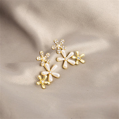 Clear Cubic Zirconia and Pearl Tri-Flower Stud Earrings, stud earrings for women, vintage-inspired design, detail close-up