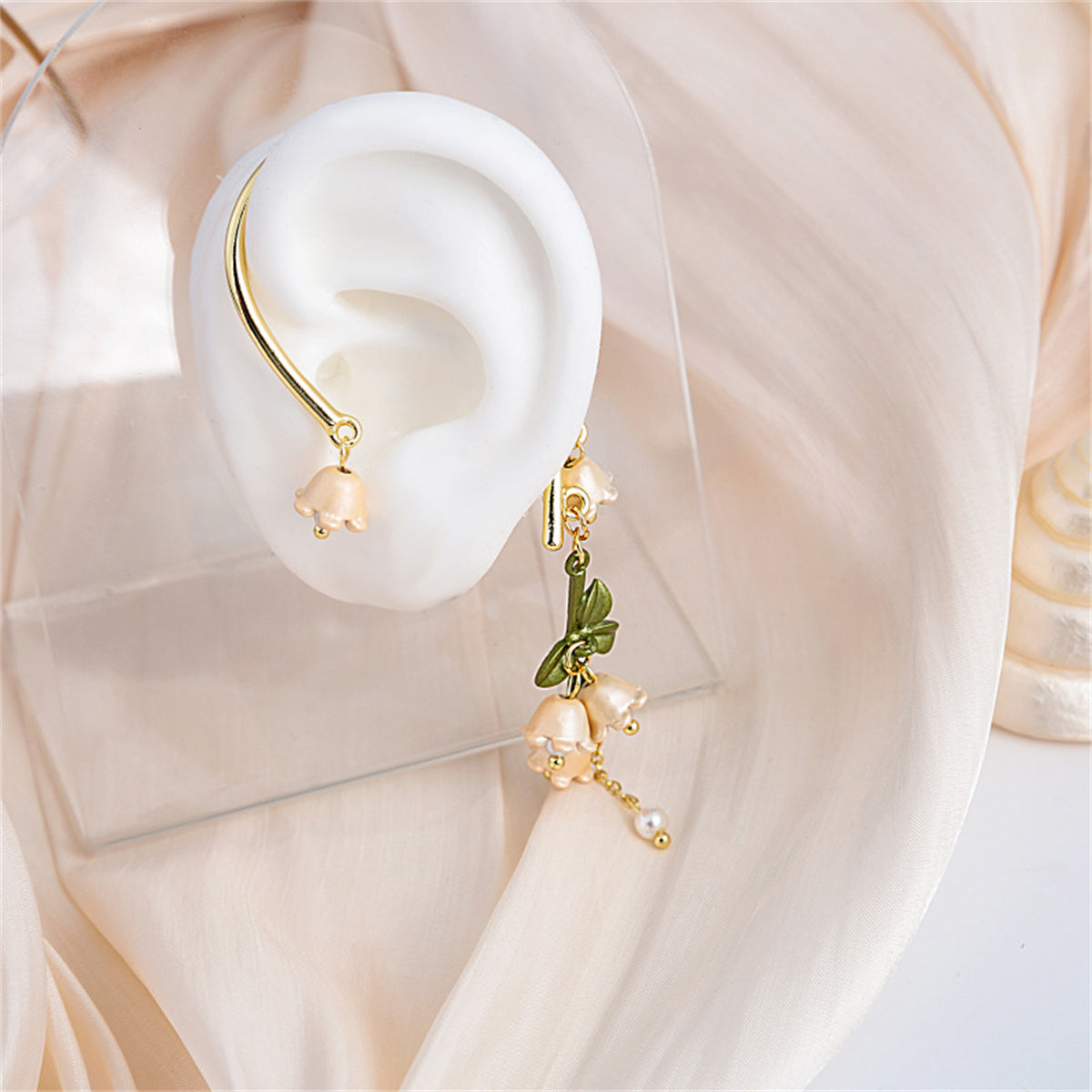 Pearl and 18K Gold-Plated Floral Ear Climber, gold drop earrings for women, dainty minimalist design, detail close-up