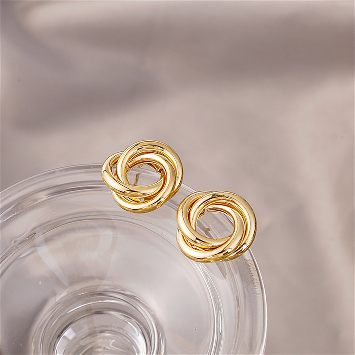 18K Gold-Plated Interlocked Circle Stud Earrings, gold stud earrings for women, botanical inspired, styled look