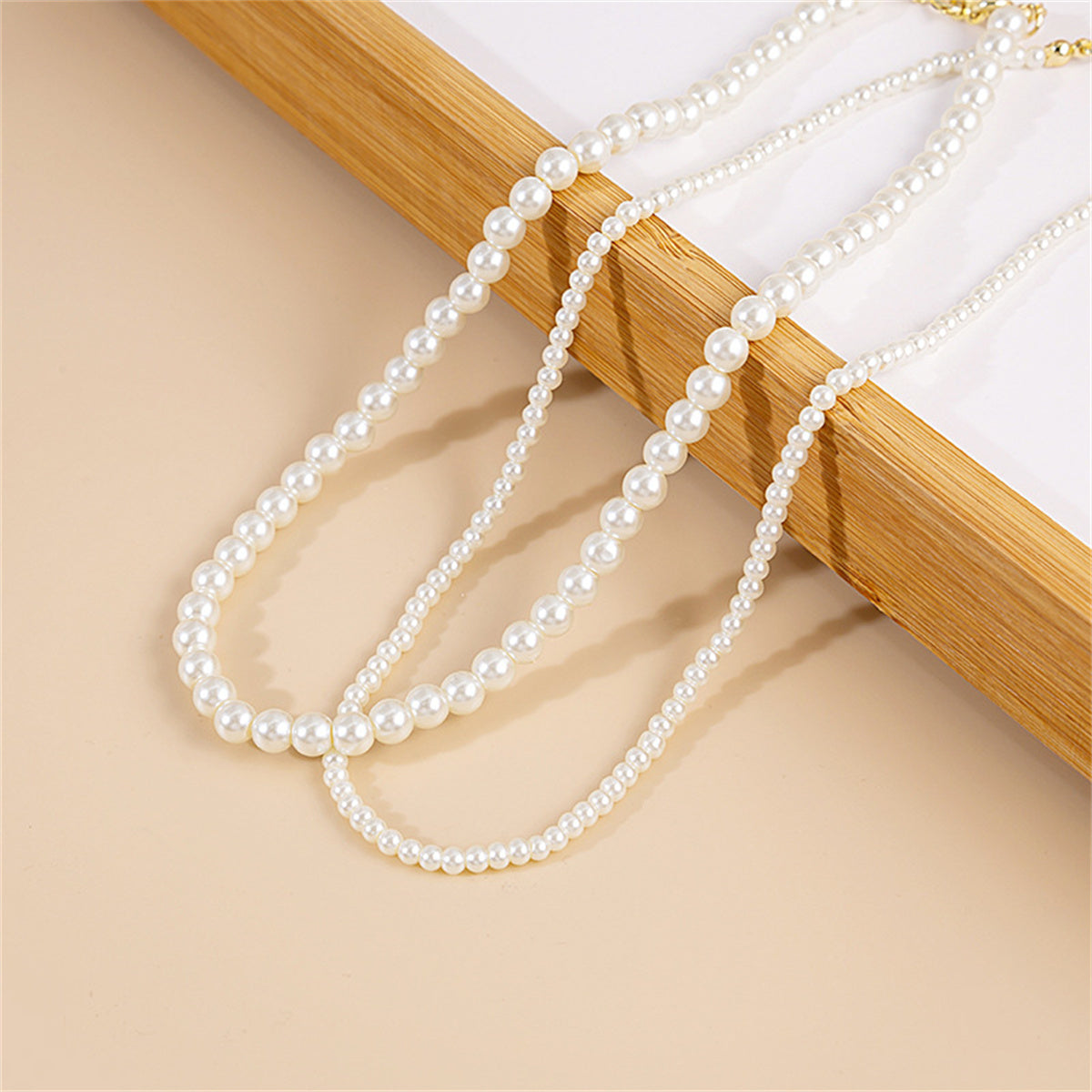 Pearl and 18K Gold-Plated Necklace Set, jewelry gift sets for women, vintage-inspired design, front view