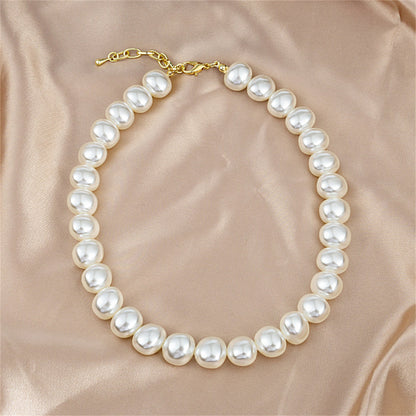 Pearl and 18K Gold-Plated Beaded Necklace, gold pendant necklace for women, dainty minimalist design, front view