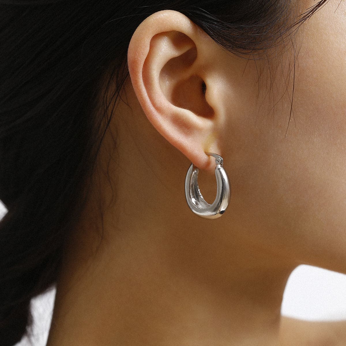 Silver-Plated Graduated Hoop Earrings
