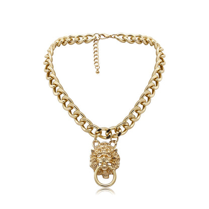 18K Gold-Plated Lion Catch Pendant Necklace, gold pendant necklace for women, vintage-inspired design, lifestyle look