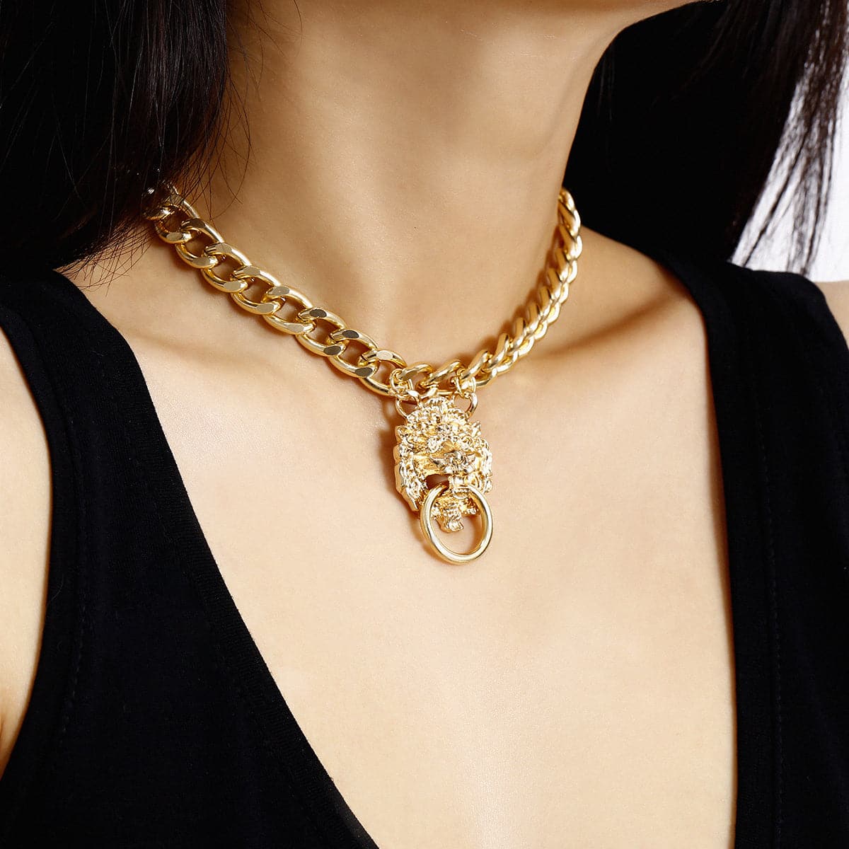 18K Gold-Plated Lion Catch Pendant Necklace, gold pendant necklace for women, vintage-inspired design, styled look