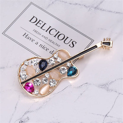 Cubic Zirconia and Peach Cats Eye Openwork Violin Brooch, brooch pin, elegant gift for her, detail close-up