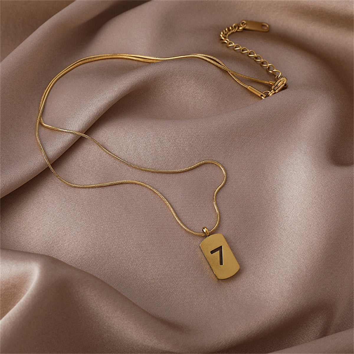 18K Gold-Plated Seven Days Nice Week Pendant Necklace