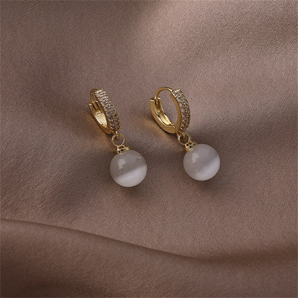 White Cubic Zirconia & Cat'S Eye 18K Gold-Plated Circle Sphere Huggie Earrings