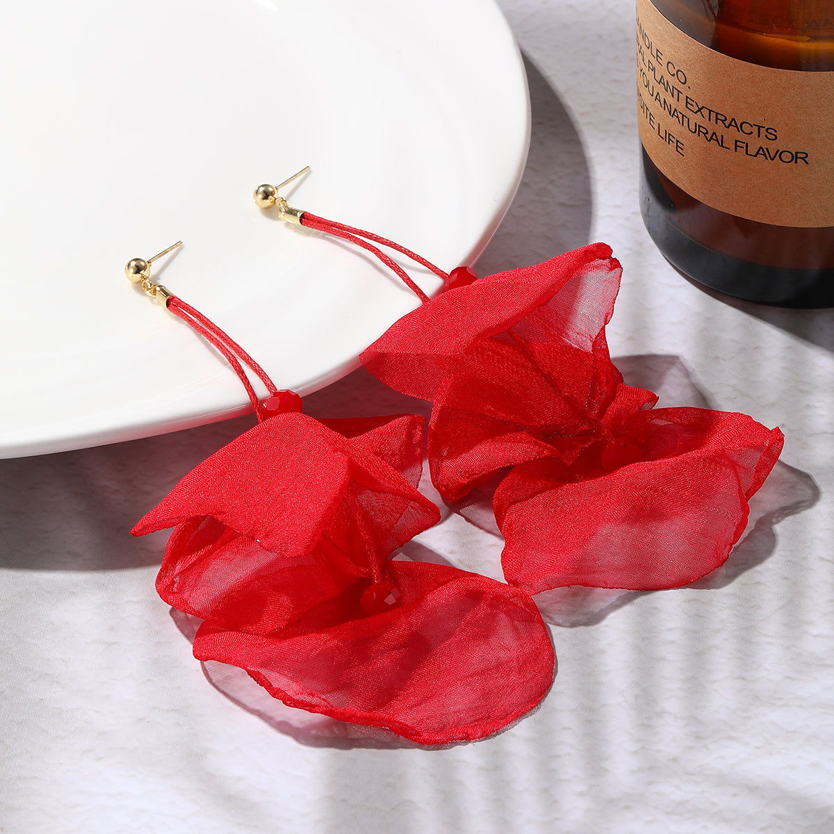 Beautiful red flower drop earrings made of polyester, featuring gold-plated hooks for an elegant touch.