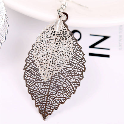 Two-Tone Openwork Leaves Drop Earrings, drop earrings for women, elegant gift for her, detail close-up