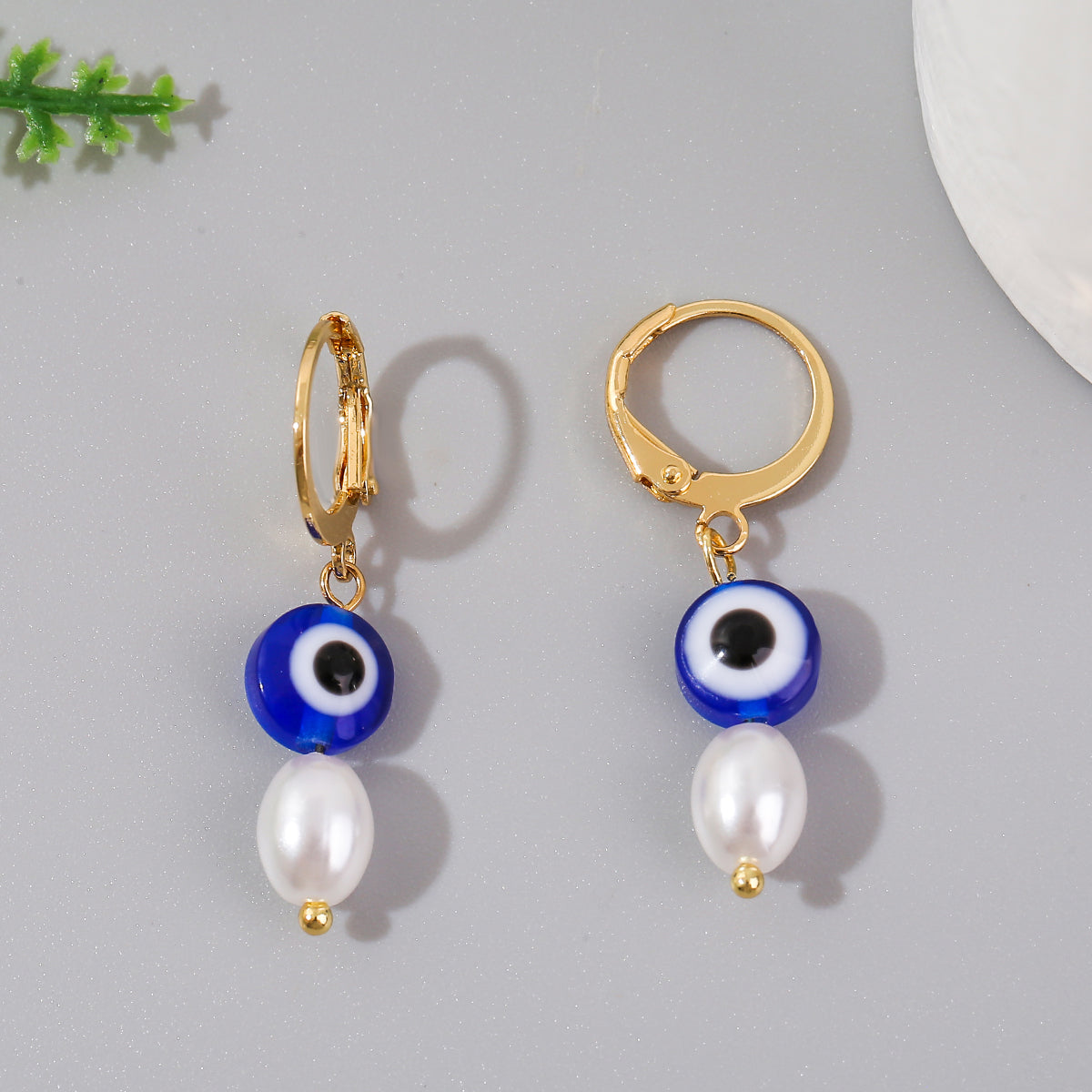 Pearl & Acrylic 18K Gold-Plated Eye Huggie Earrings