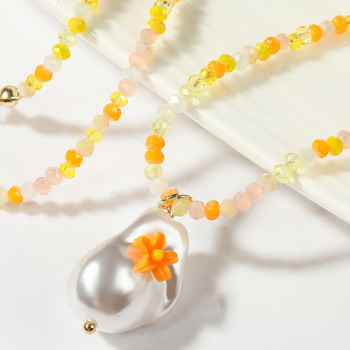Pearl and Yellow Acrylic 18K Gold-Plated Flower Pendant Necklace, gold pendant necklace for women, detail close-up