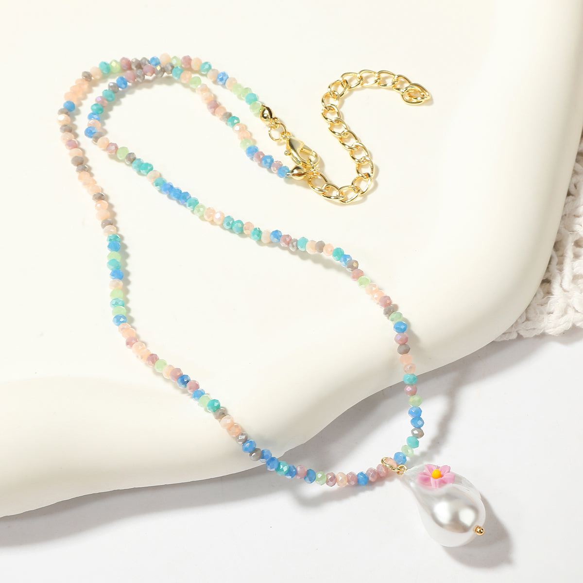 Pearl and Blue Acrylic 18K Gold-Plated Flower Pendant Necklace, gold pendant necklace for women, detail close-up