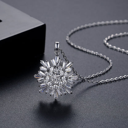 Crystal and Cubic Zirconia Snowflake Pendant Necklace, pendant necklace for women, elegant gift for her, detail close-up