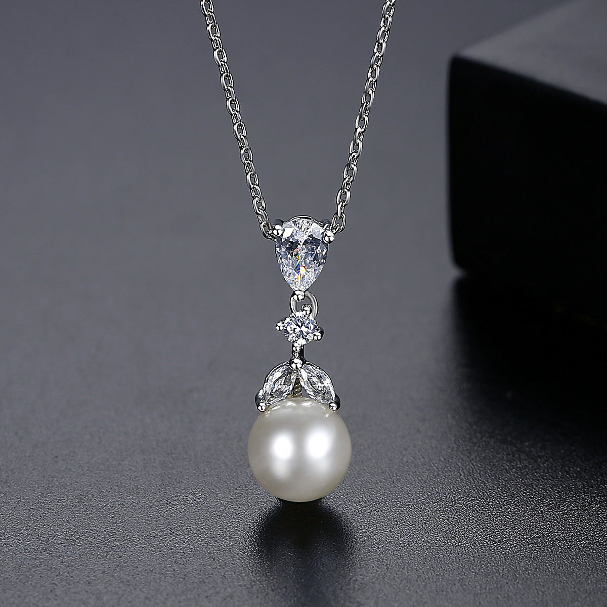 Crystal and Pearl Silver-Plated Drop Pendant Necklace, silver pendant necklace for women, detail close-up