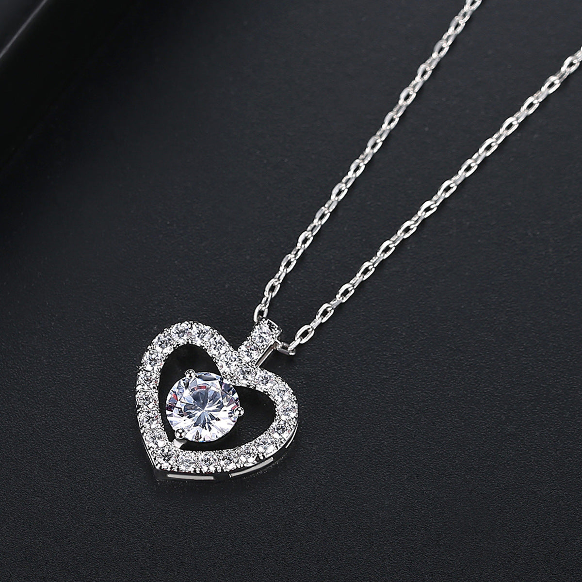 Crystal and Cubic Zirconia Openwork Heart Pendant Necklace, pendant necklace for women, elegant gift for her, detail close-up