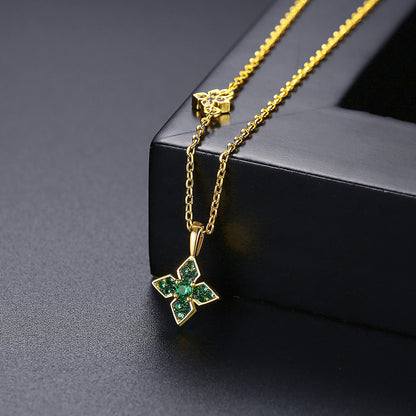 Green Cubic Zirconia and 18K Gold-Plated Clover Pendant Necklace, gold pendant necklace for women, detail close-up