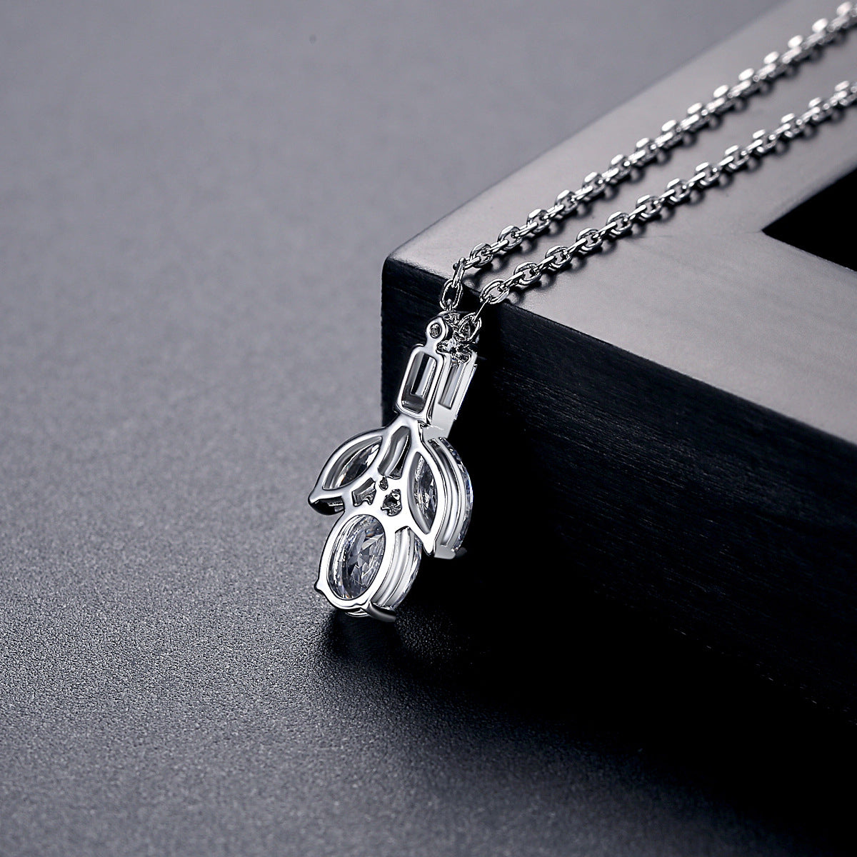 Crystal and Cubic Zirconia Botany Pendant Necklace, pendant necklace for women, elegant gift for her, detail close-up
