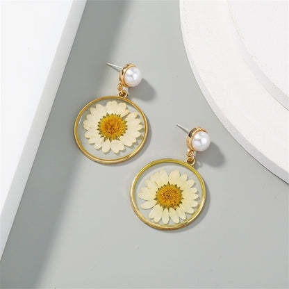 Pearl and 18K Gold-Plated Resin Mum Drop Earrings, gold drop earrings for women, vintage-inspired design, side view