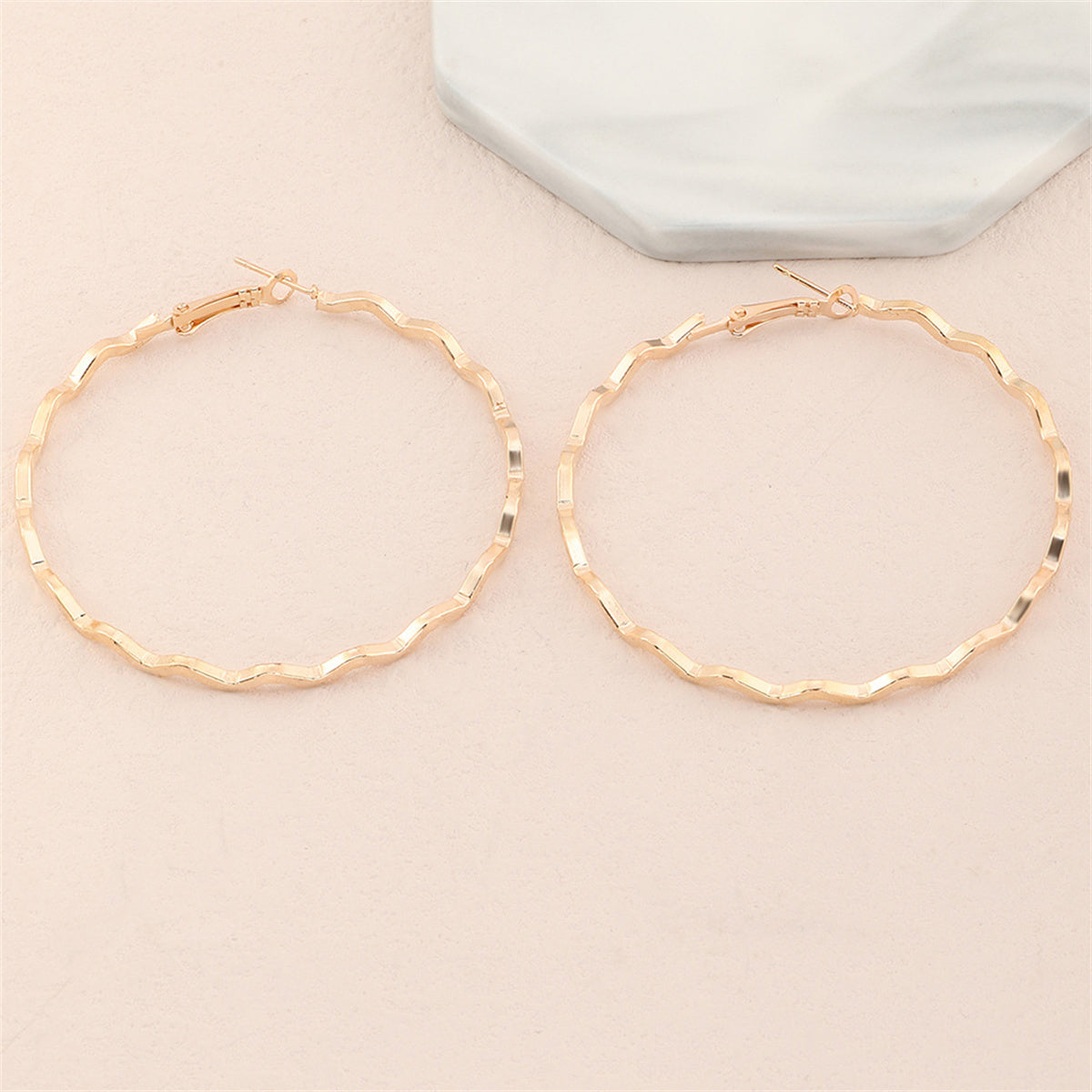 18K Gold-Plated Wavy Hoop Earrings, dainty minimalist design, detail close-up