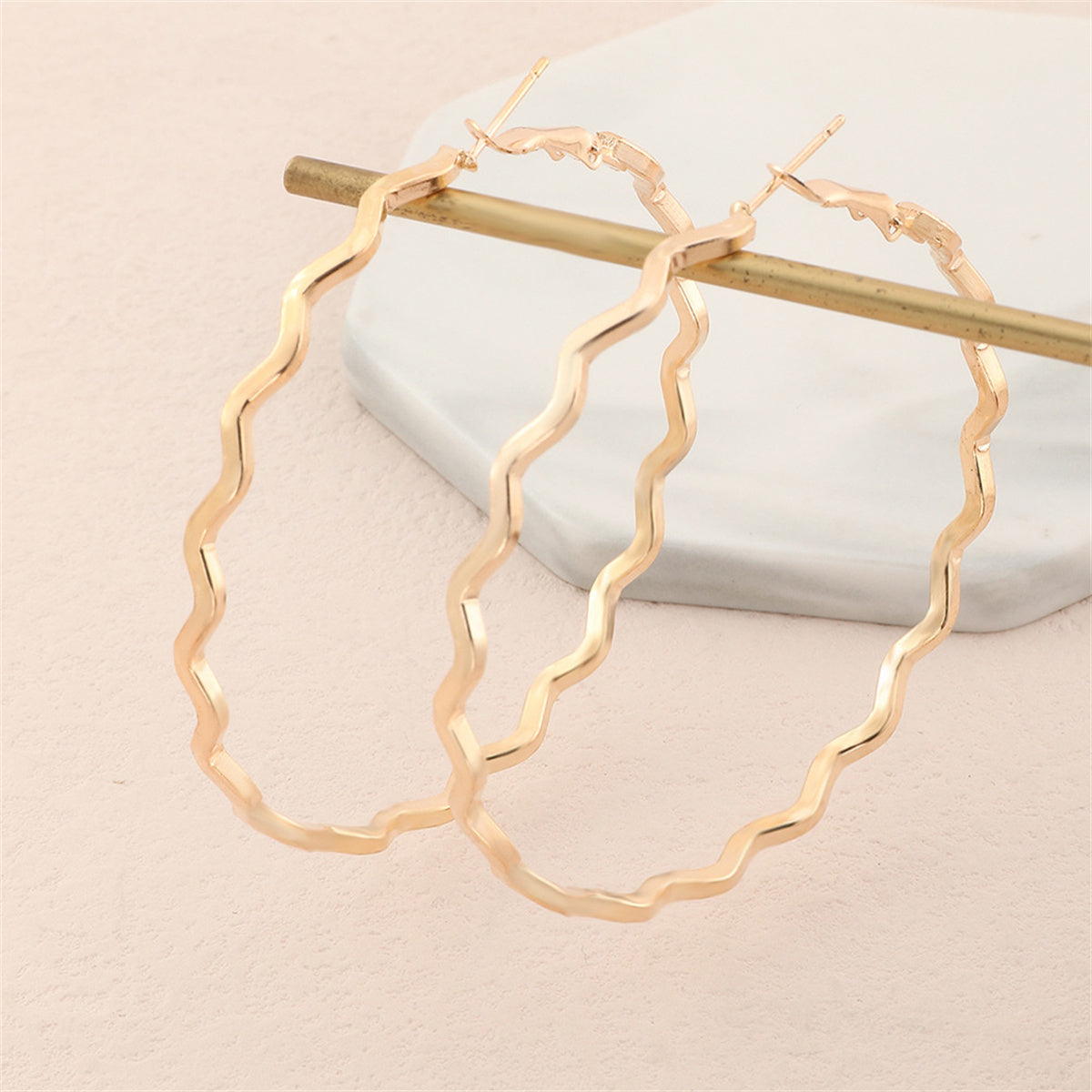 18K Gold-Plated Wavy Hoop Earrings, dainty minimalist design, lifestyle look