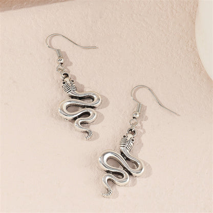 Silver-Plated Rattlesnake Drop Earrings, silver drop earrings for women, vintage-inspired design, detail close-up