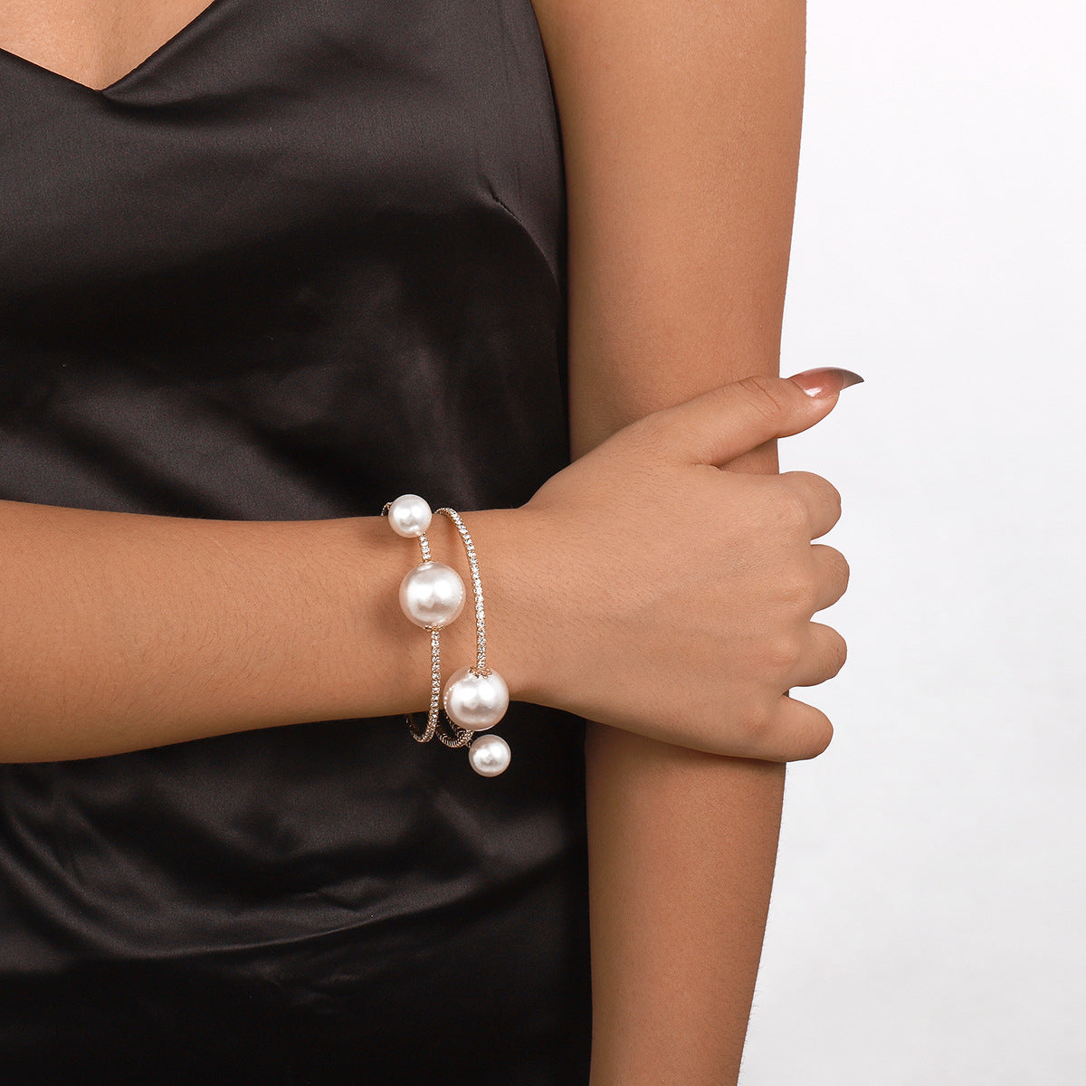 Pearl and Cubic Zirconia 18K Gold-Plated Wrap Bracelet, gold bracelet for women, elegant gift for her, side view