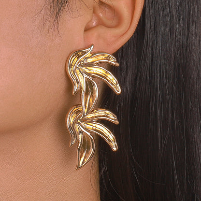 18K Gold-Plated Linked Leaves Drop Earrings, gold drop earrings for women, botanical inspired, front view