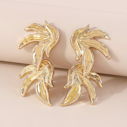 18K Gold-Plated Linked Leaves Drop Earrings, gold drop earrings for women, botanical inspired, lifestyle look