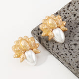Pearl & 18k Gold-Plated Botanical Stud Earring