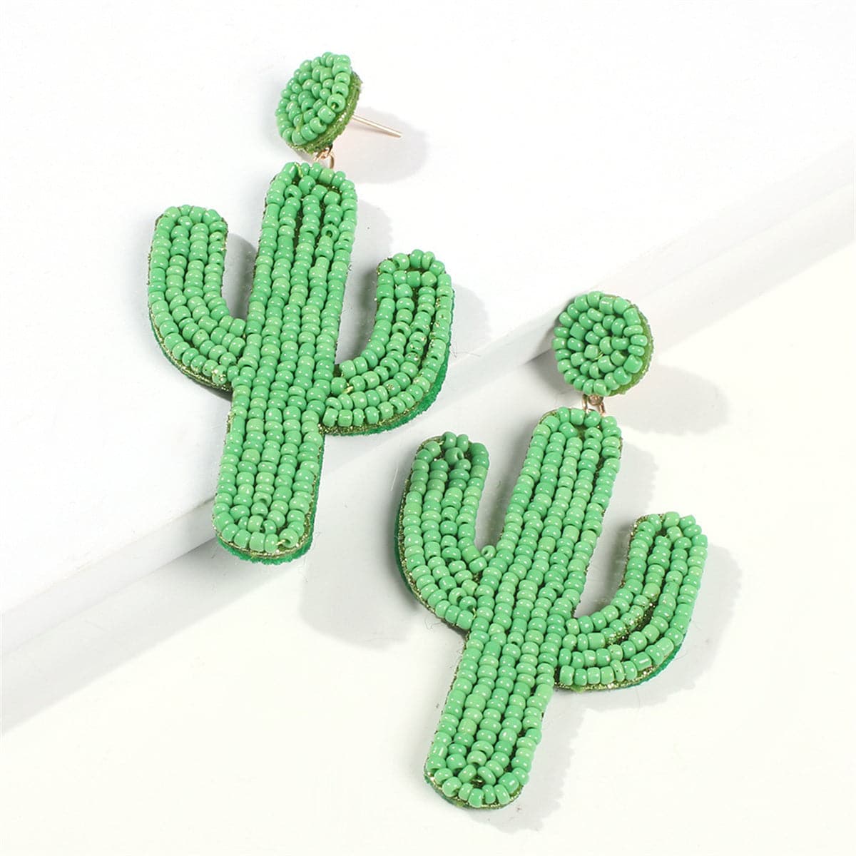 Green Howlite and 18K Gold-Plated Cactus Drop Earrings, gold drop earrings for women, vintage-inspired design, front view