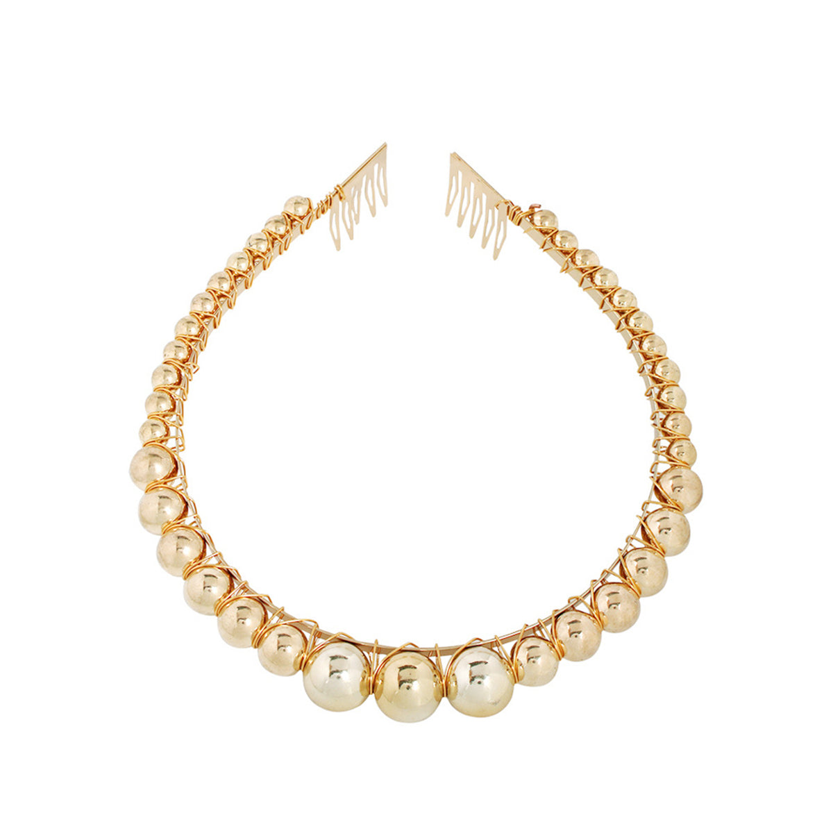 Elegant gold necklace adorned with pearls and beads, showcasing a luxurious 18K gold-plated design.