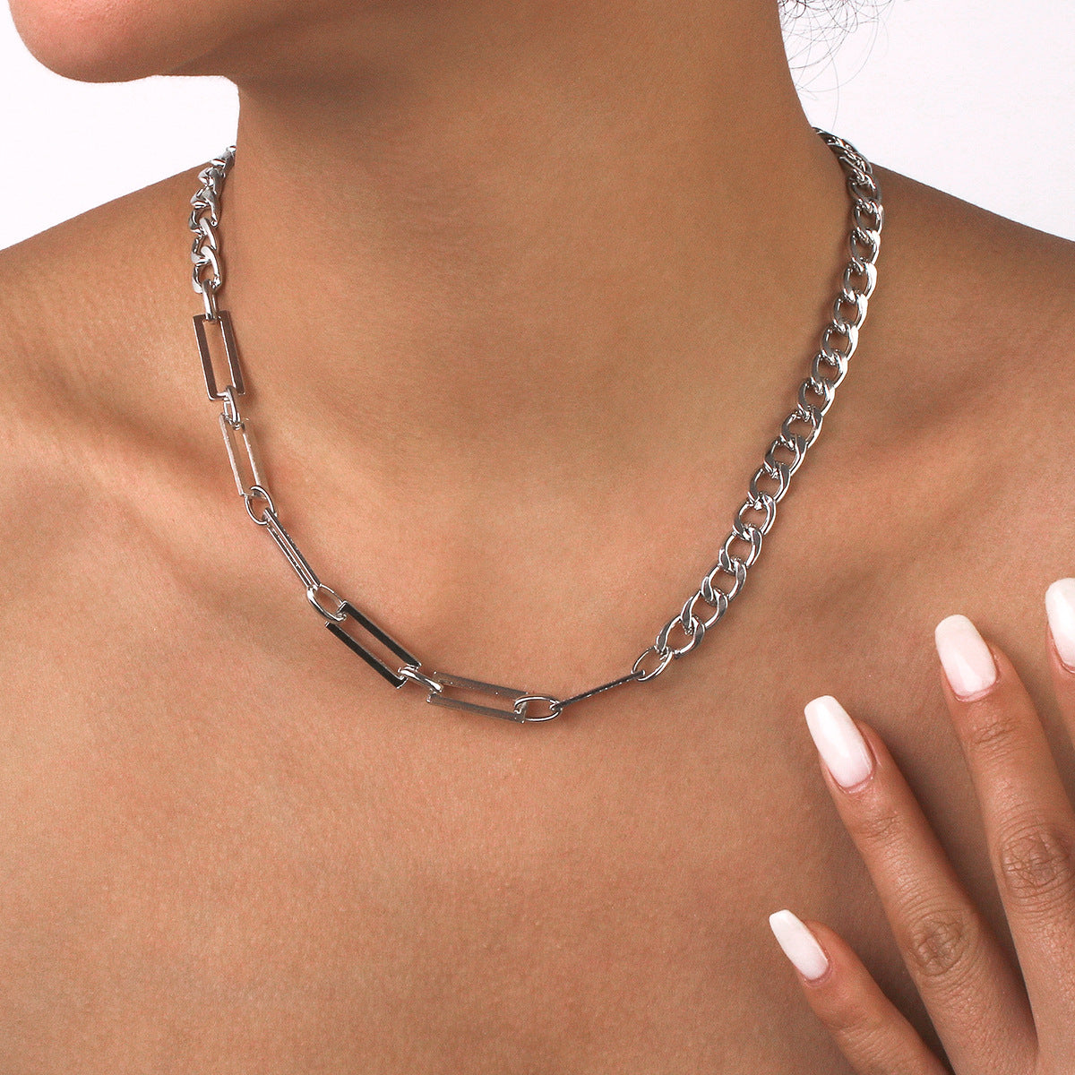 Silver-Plated Open Rectangle Chain, silver pendant necklace for women, elegant gift for her, detail close-up