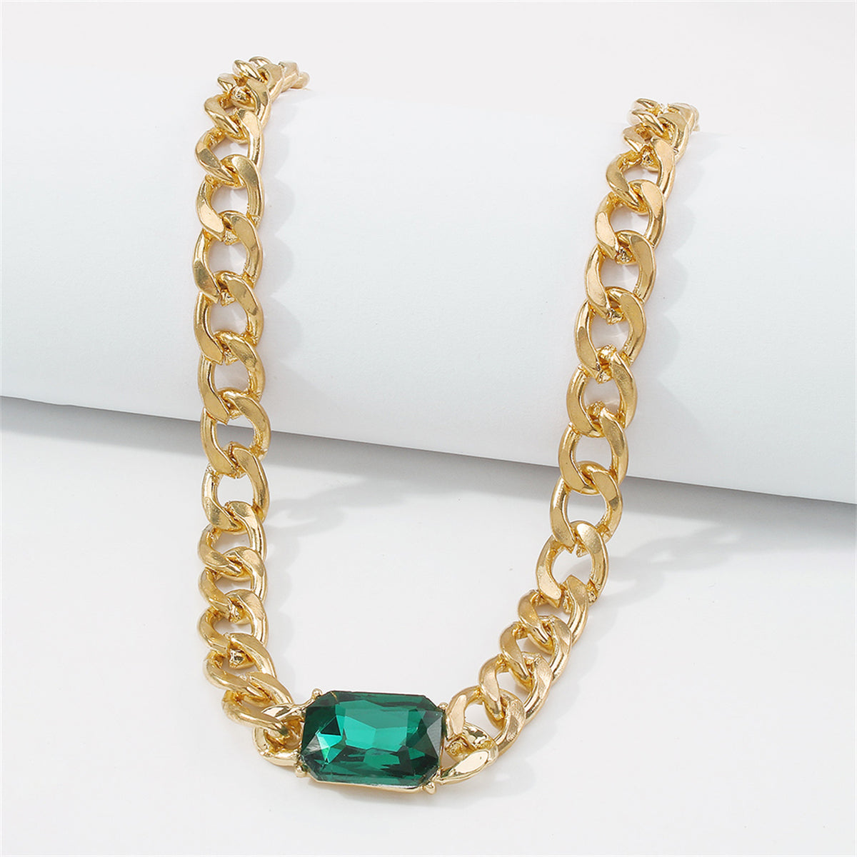 Green Crystal and 18K Gold-Plated Curb Chain Necklace, gold pendant necklace for women, everyday style, detail close-up