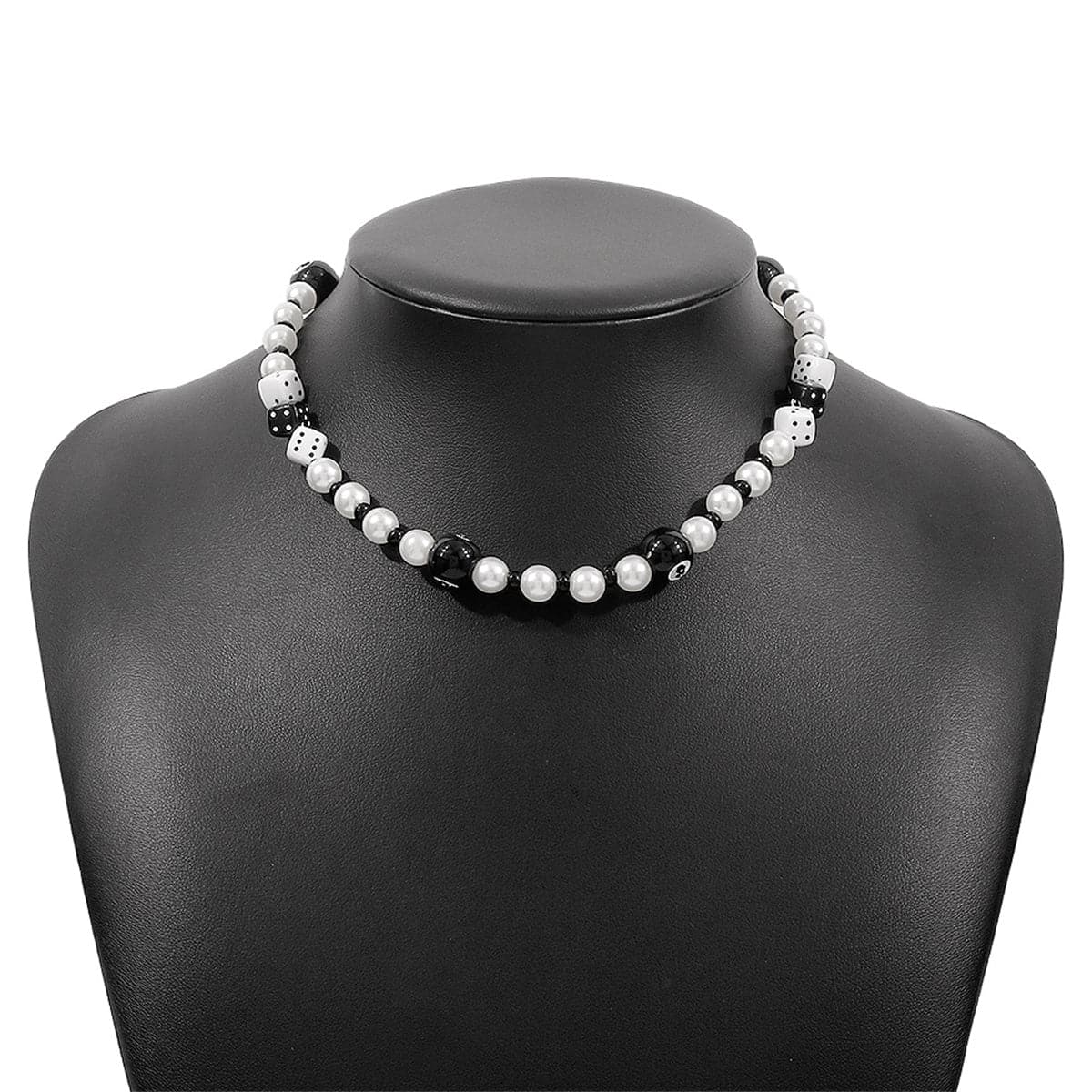 Pearl and Howlite Dice Beaded Necklace, pendant necklace for women, dainty minimalist design, detail close-up