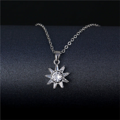 Crystal and Silver-Plated Sun Pendant Necklace, silver pendant necklace for women, vintage-inspired design, detail close-up