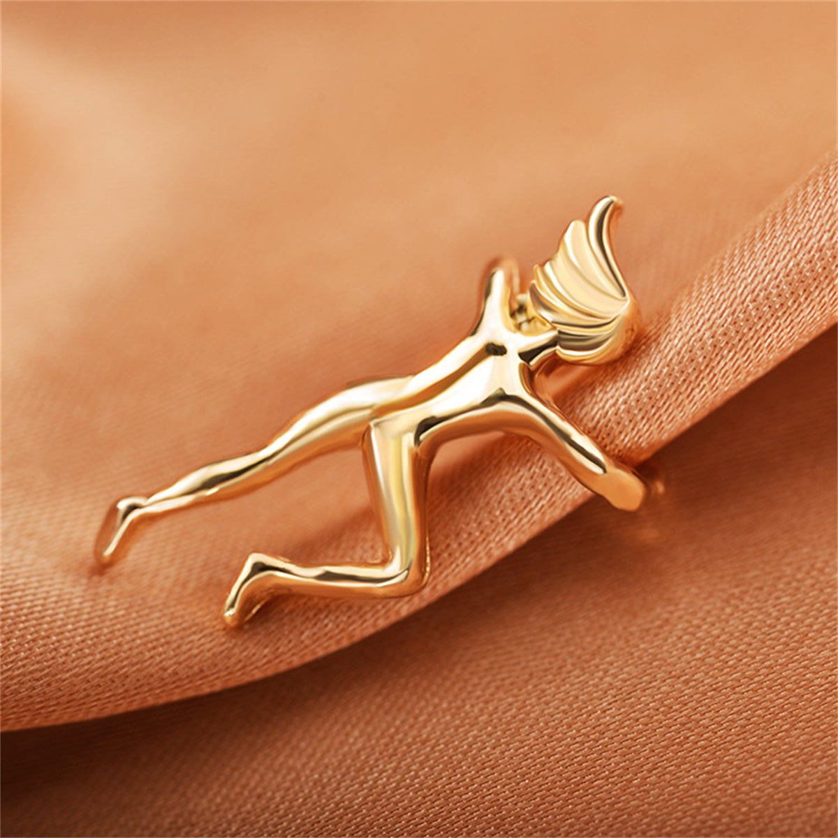 18K Gold-Plated Figure Ear Cuff, gold stud earrings for women, everyday style, lifestyle look