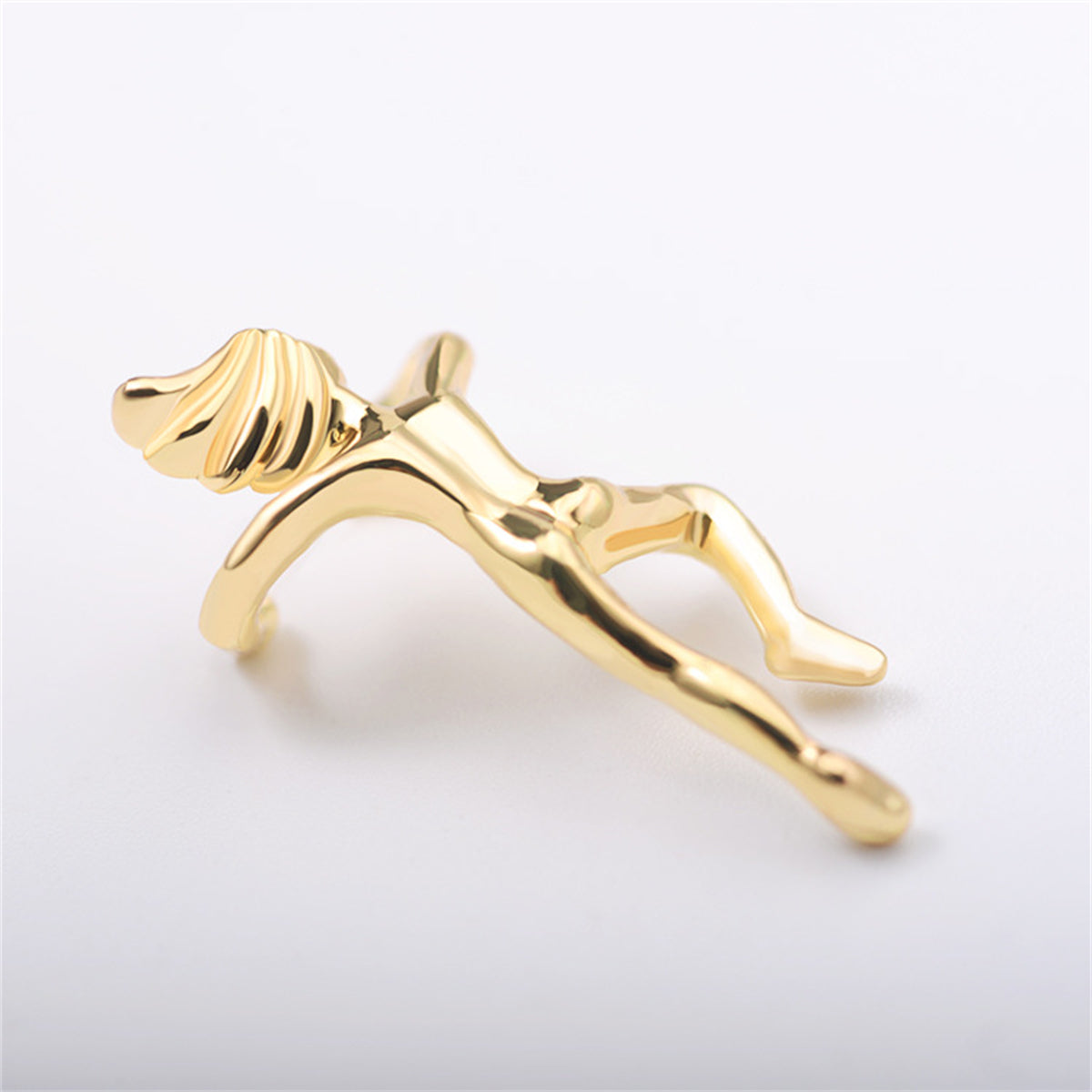 18K Gold-Plated Figure Ear Cuff, gold stud earrings for women, everyday style, detail close-up