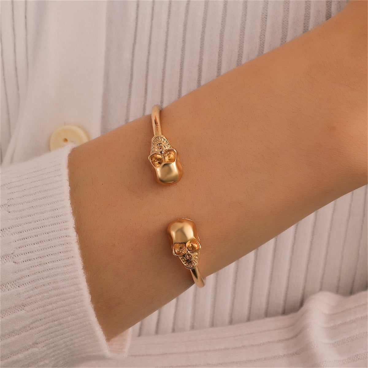18K Gold-Plated Skull Cuff, gold bracelet for women, elegant gift for her, detail close-up