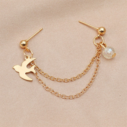 Acrylic and 18K Gold-Plated Swallow Chain Ear Cuff, gold drop earrings for women, dainty minimalist design, lifestyle look