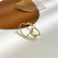 Cubic Zirconia & 18k Gold-Plated Double Hearts Ear Cuff