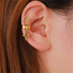 A stunning 18K gold-plated ear cuff featuring intricate arrow designs, perfect for adding a unique touch to any outfit.