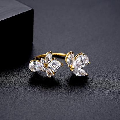 Crystal and Cubic Zirconia 18K Gold-Plated Pear-Cut Bypass Ring, gold statement rings for women, detail close-up