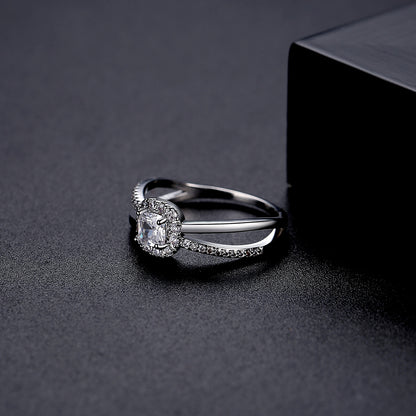 Crystal and Cubic Zirconia Silver-Plated Hola Band Ring, silver statement rings for women, detail close-up